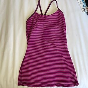 Lululemon fitted workout top